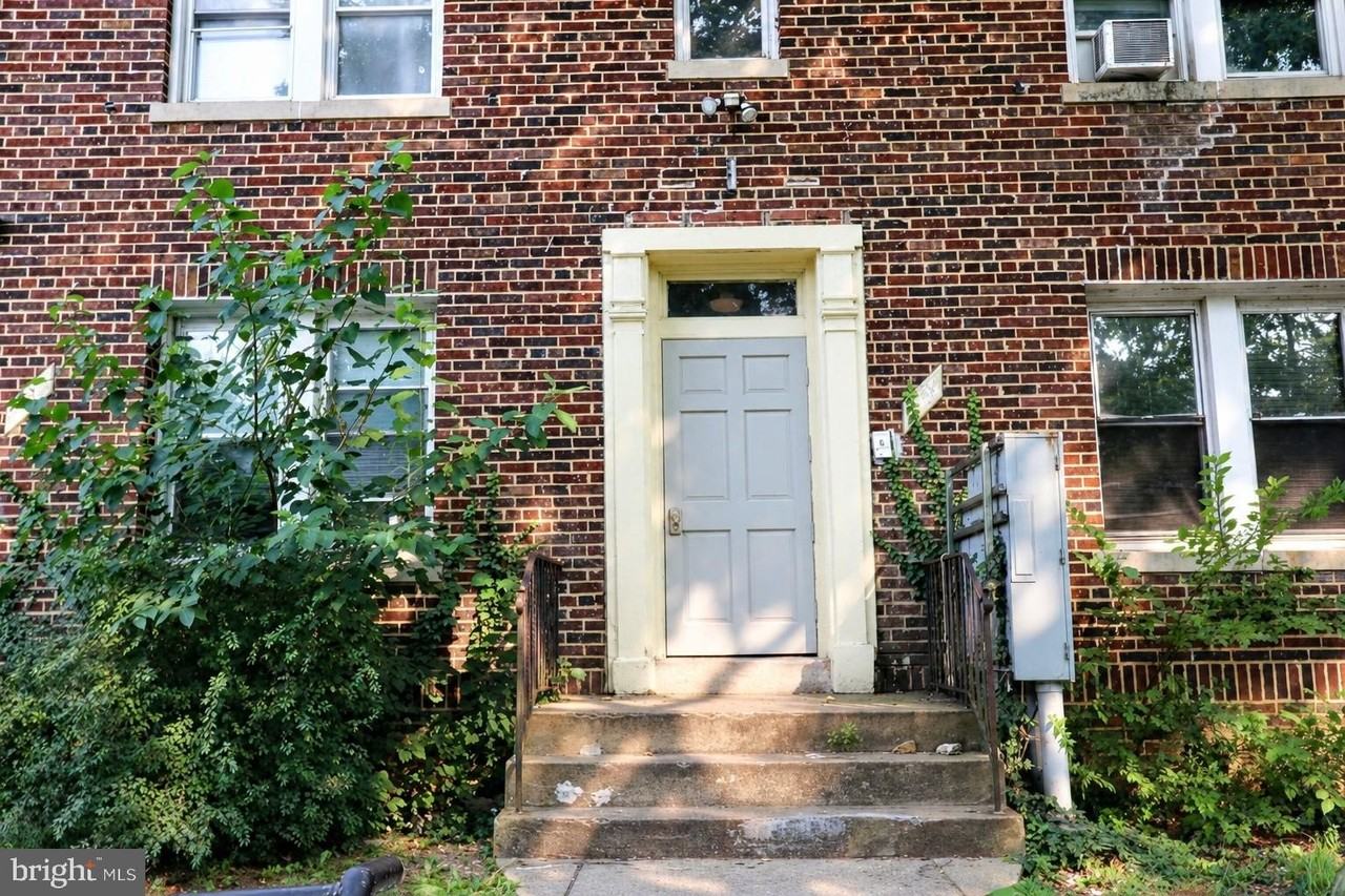 1329 Orren St Ne #2 - Photo 2 of 16