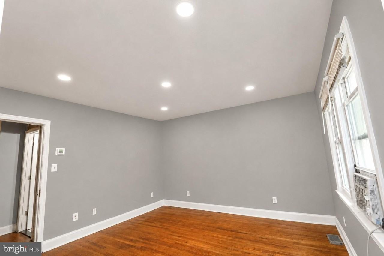 1329 Orren St Ne #2 - Photo 3 of 16