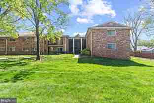 208 Victor Pkwy #A - Photo 1 of 1