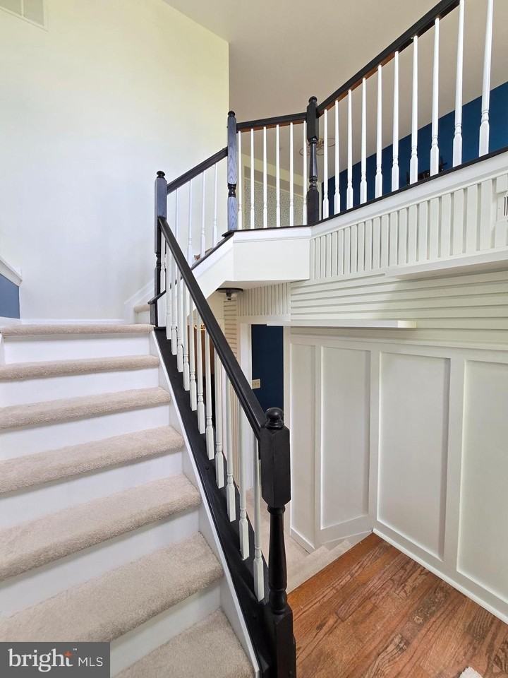 5033 Kemsley Rd - Photo 2 of 23