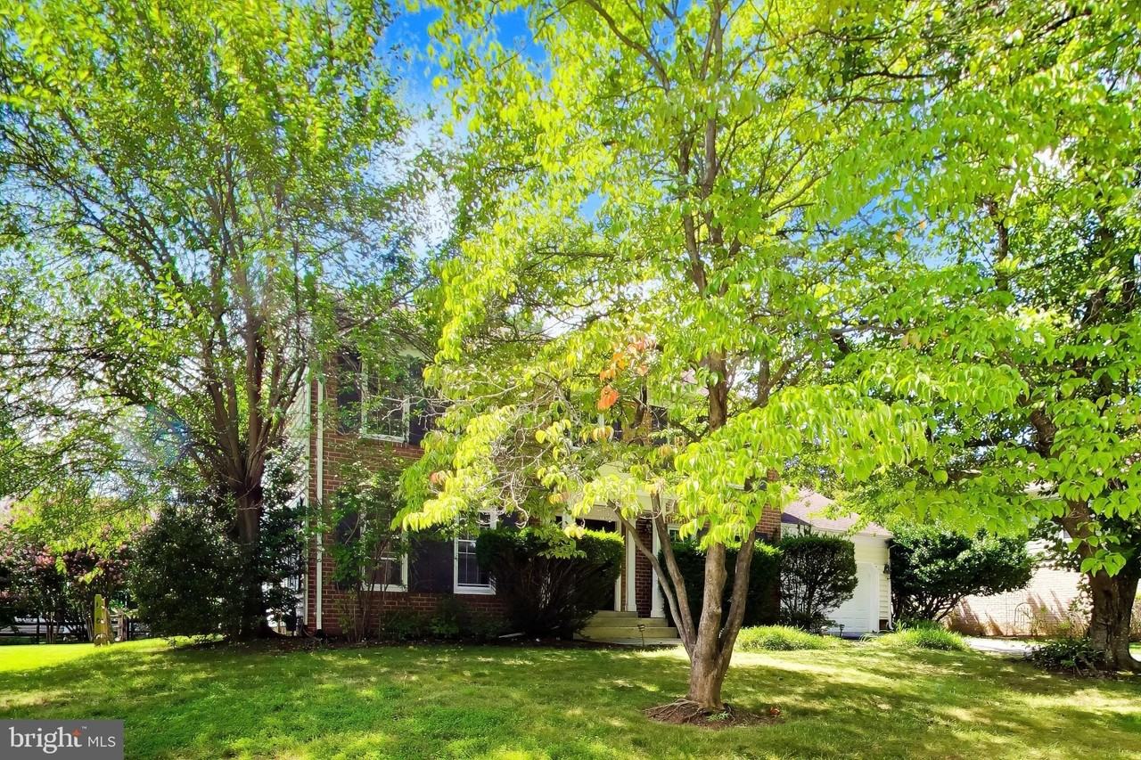 991 Farm Haven Dr - Photo 3 of 50