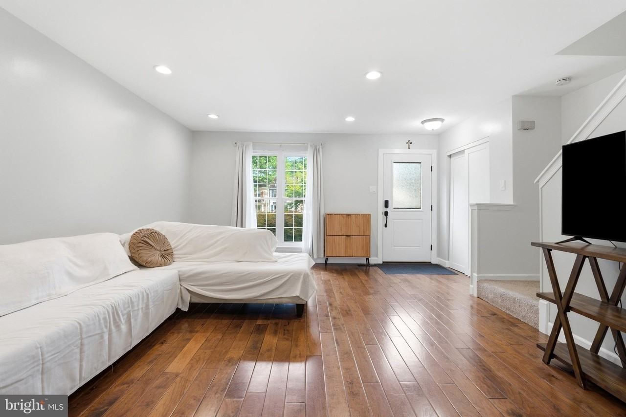 22 Habersham Ct - Photo 4 of 30