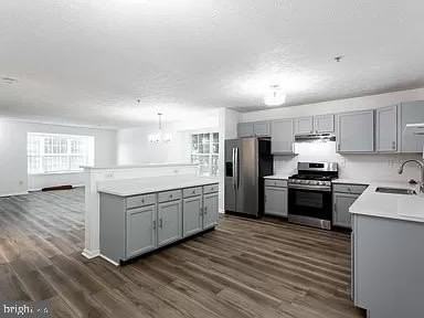 10400 Vista Gardens Dr - Photo 4 of 30