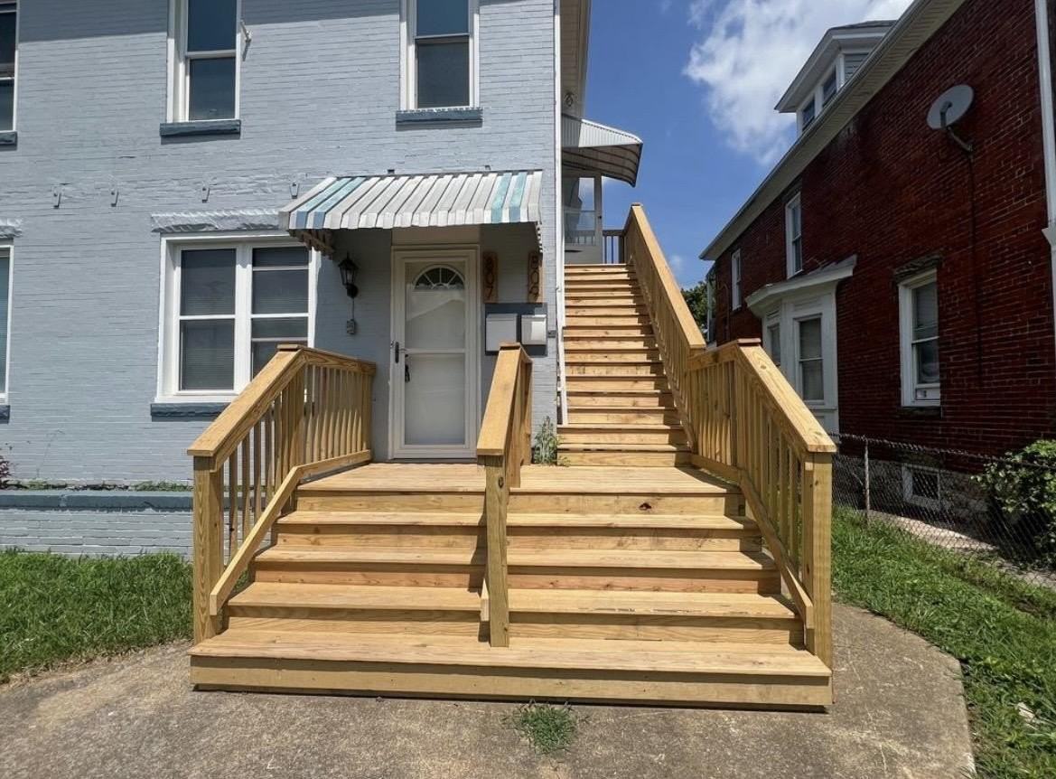 809 Mulberry Ave - Photo 2 of 19