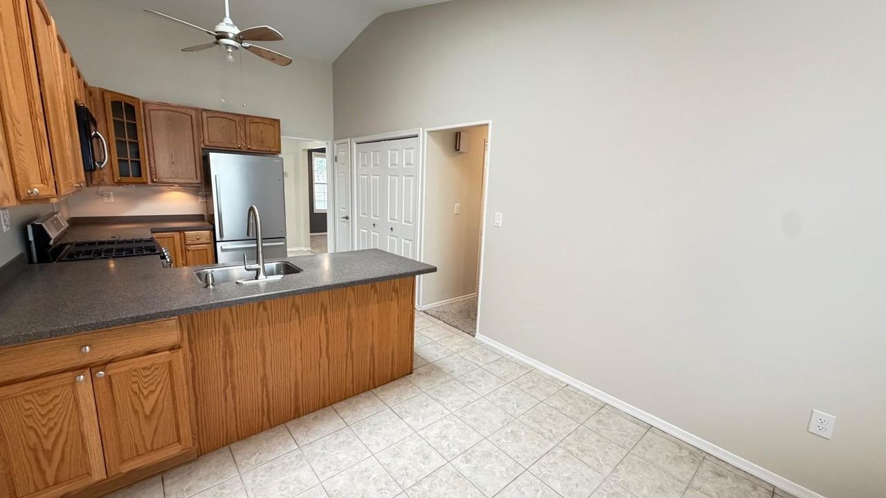 2 Windmill Ct - Photo 5 of 16