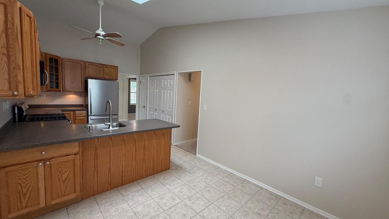 2 Windmill Ct - Photo 7 of 16