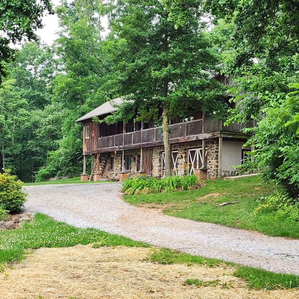 780 Company Farm Road - Photo 2 of 21