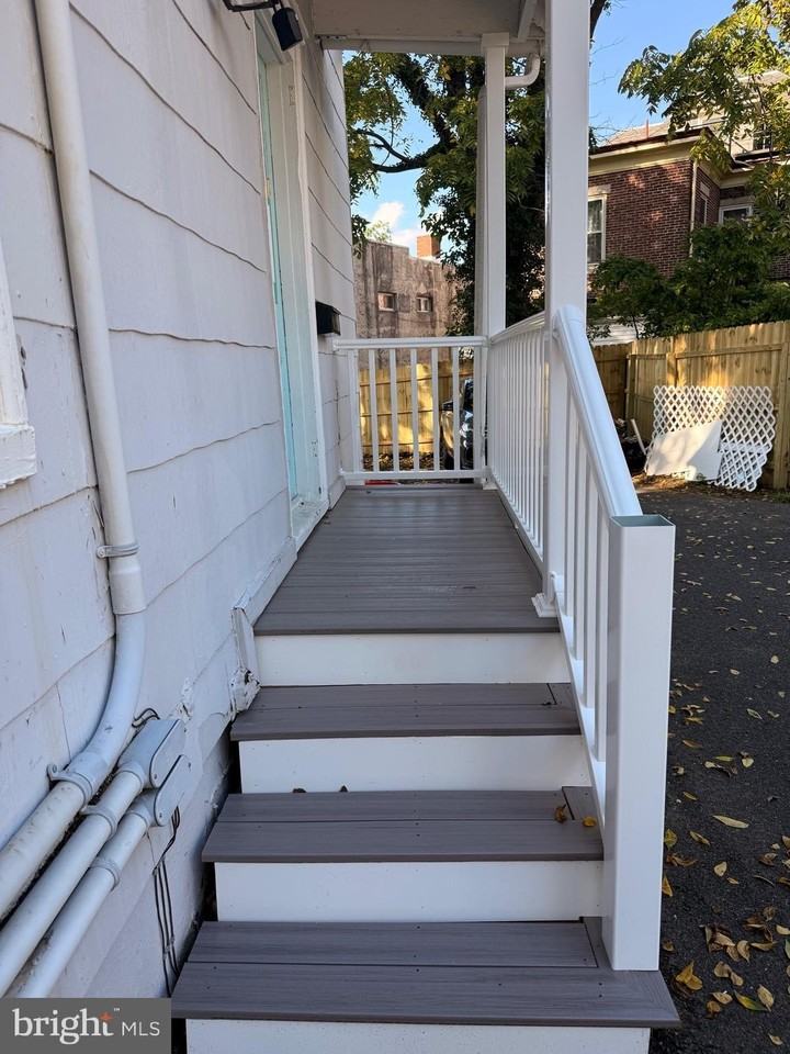 25--27 ELLIS Street #27B - Photo 3 of 19