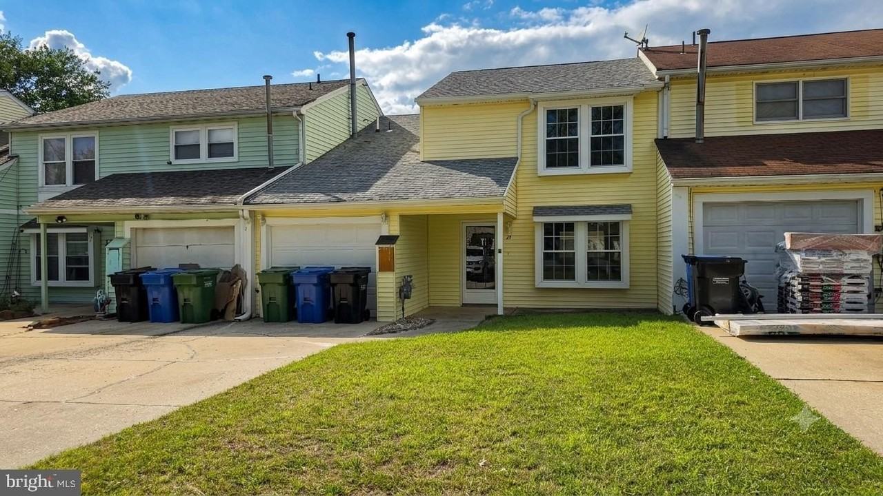 29 Fomalhaut Ave - Photo 3 of 19
