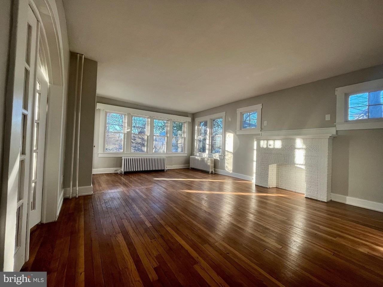 1100 Prospect St #1 - Photo 3 of 7