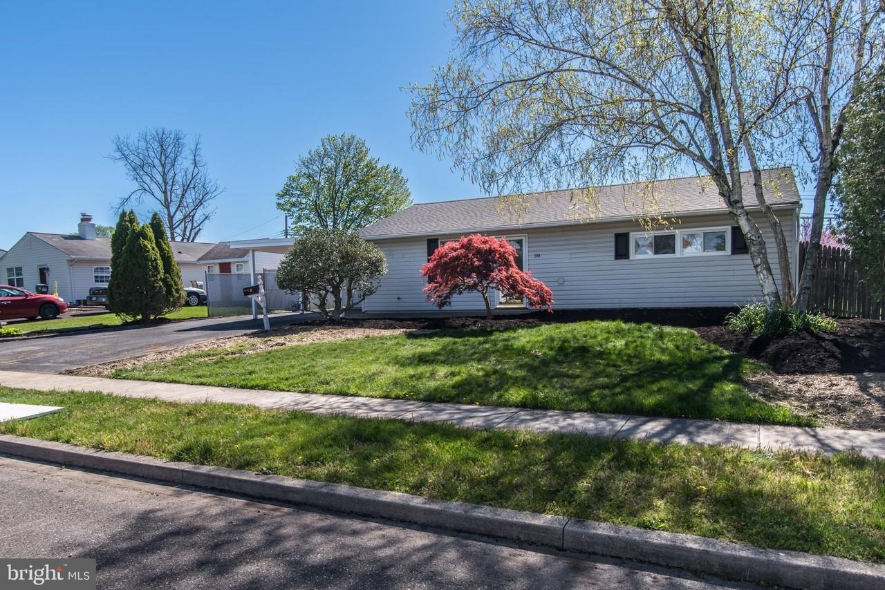 30 Primrose Ln - Photo 2 of 50