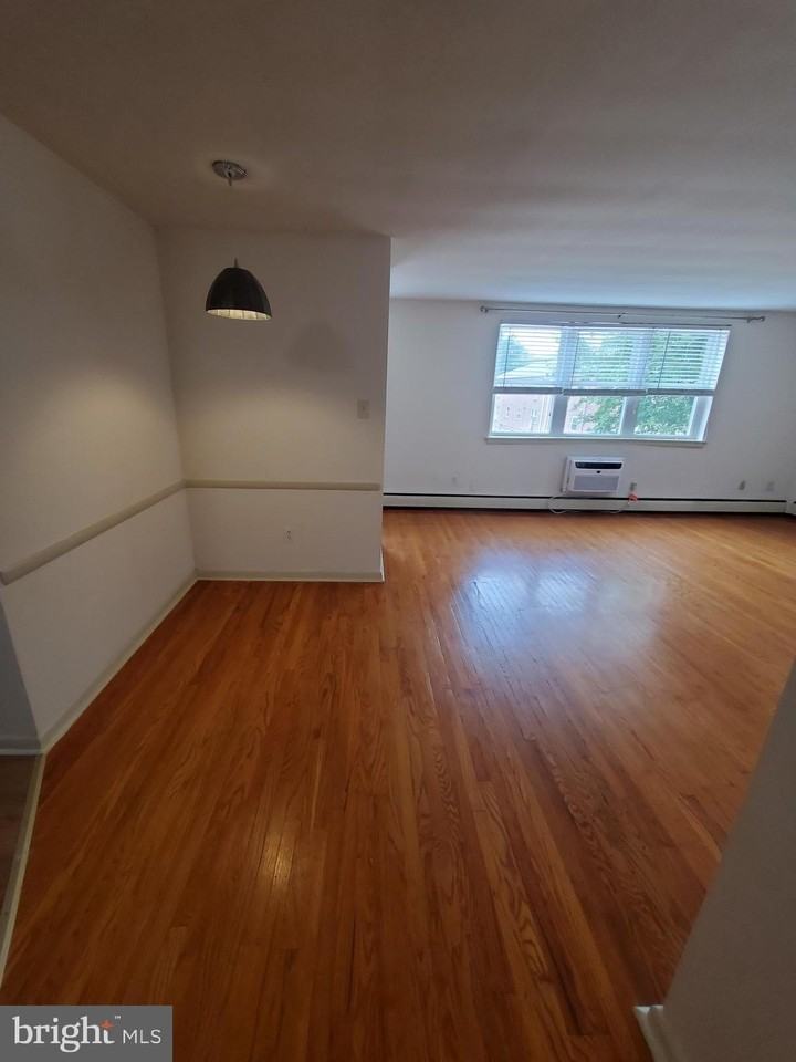 3209 W Chester Pike #B1 - Photo 6 of 10