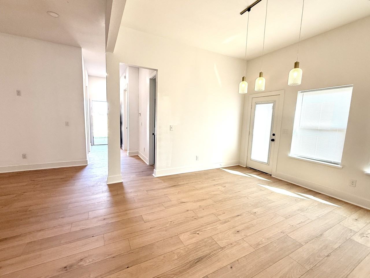 919 S Franklin Dr #1 - Photo 6 of 24