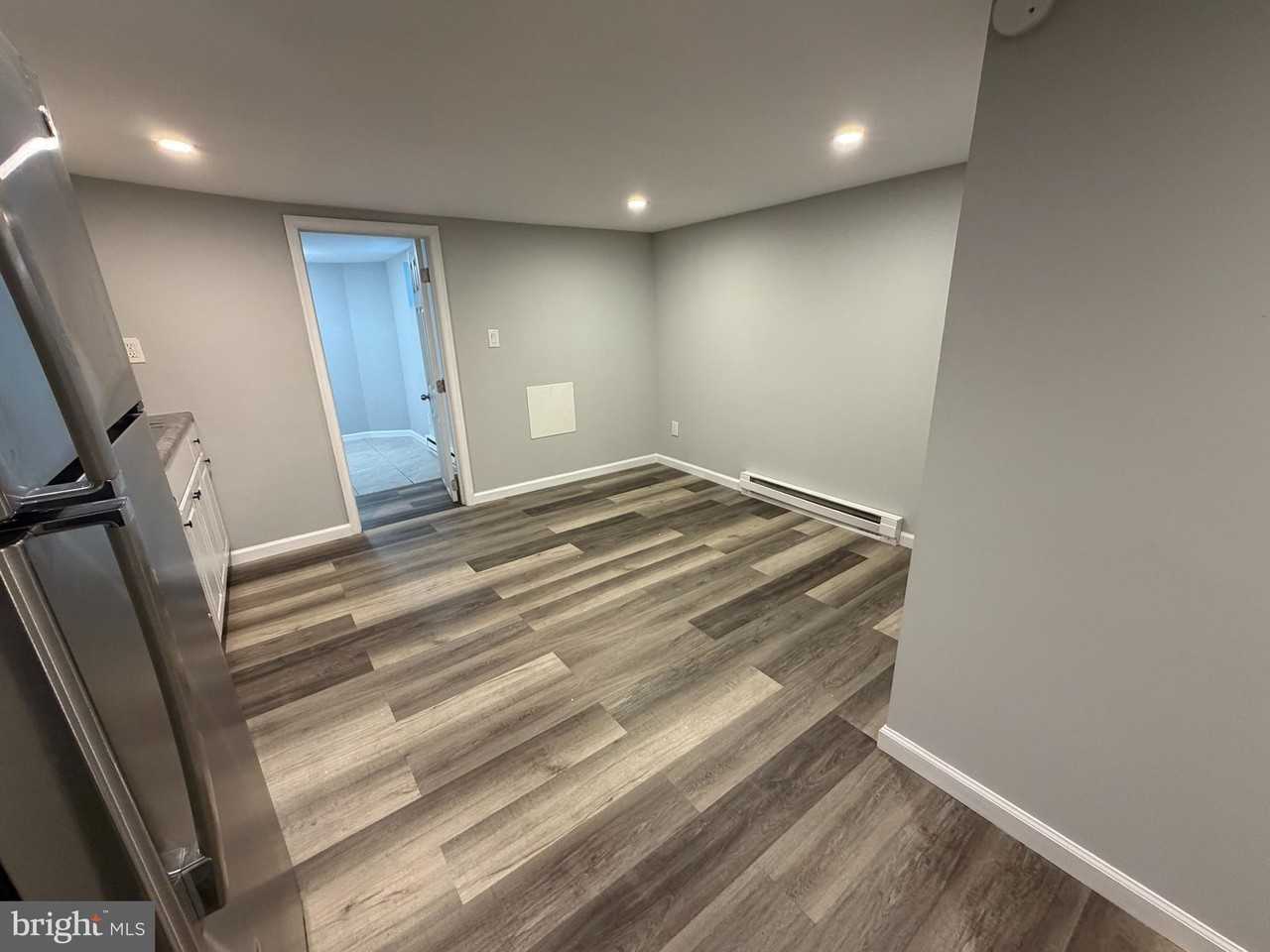 6712 N 18th St - Photo 4 of 12