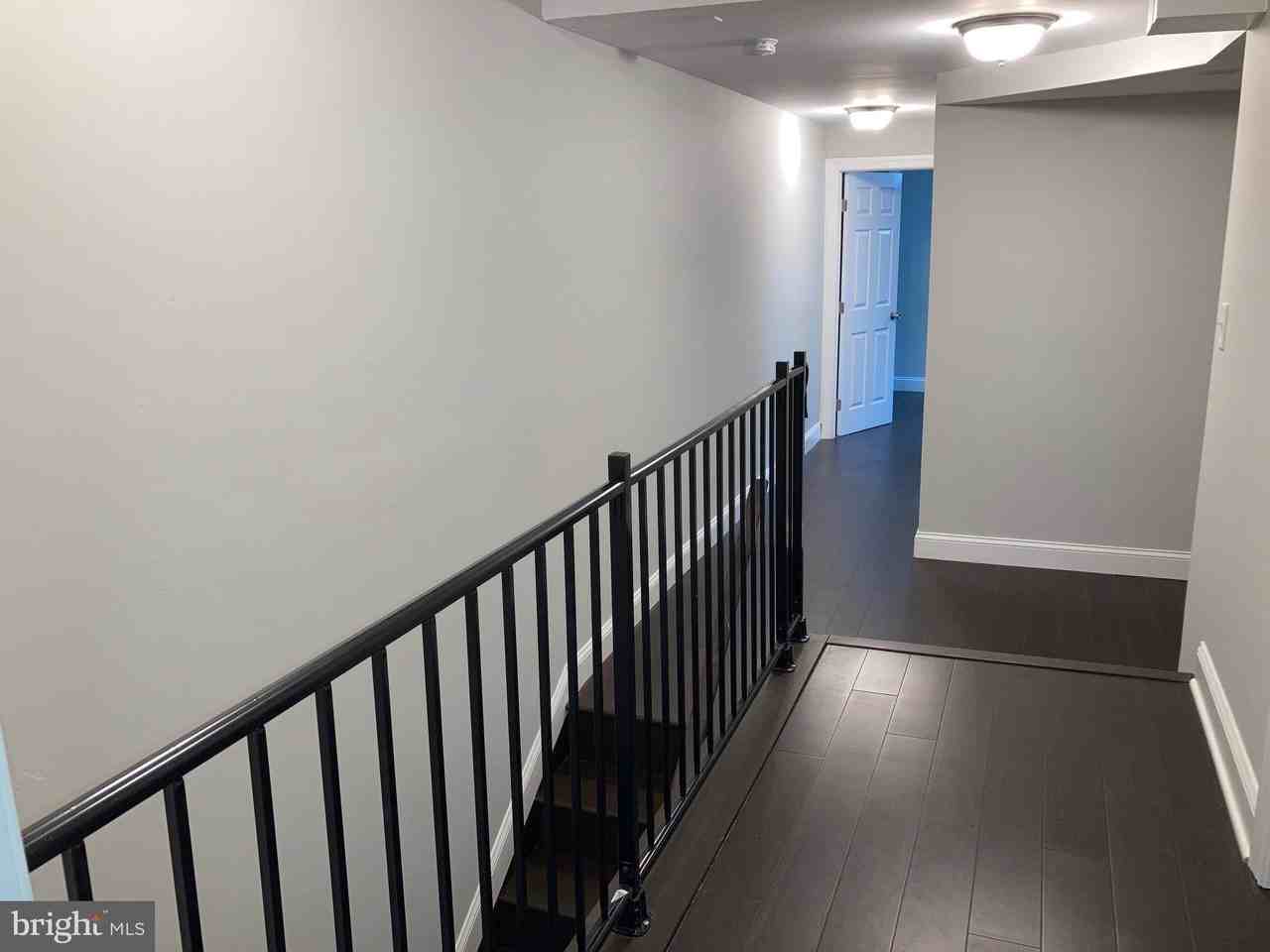 2225 W Thompson St #B - Photo 3 of 22