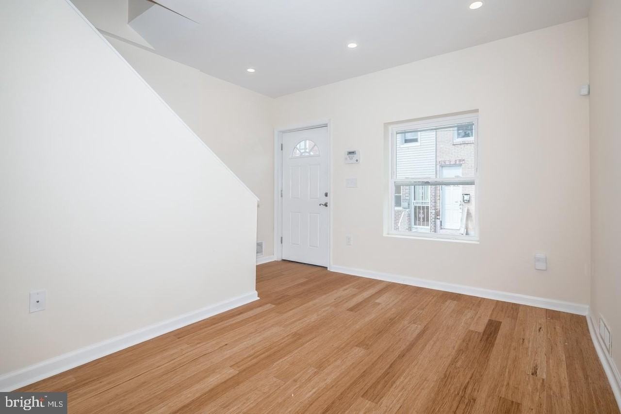 2612 Titan St - Photo 3 of 13