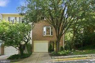 6012 Crown Royal Cir - Photo 1 of 1