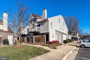 featured image of 4418 Pembrook Village Dr #121