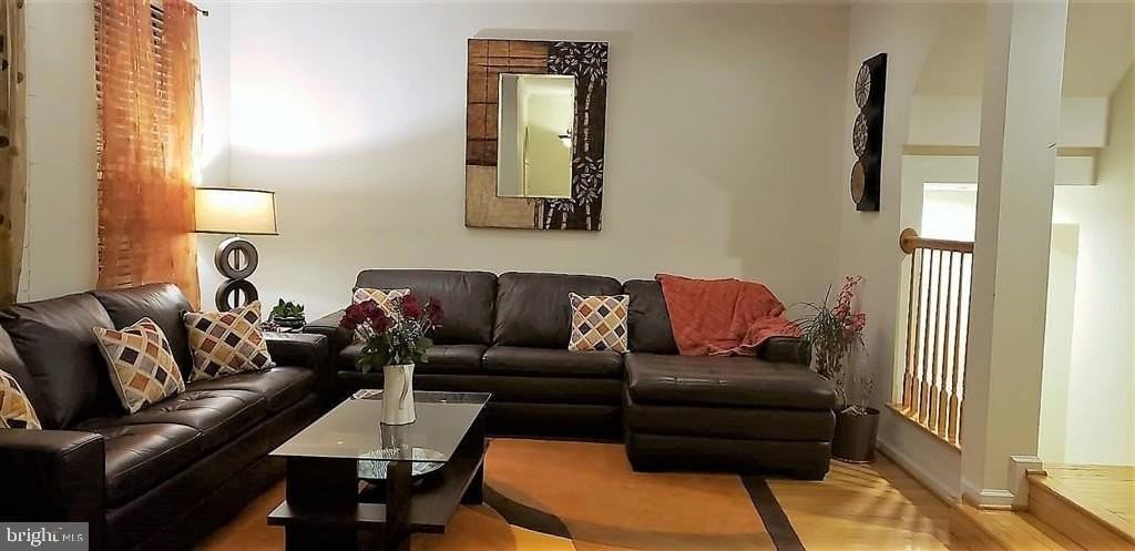 4130 Leclair Ct - Photo 2 of 6