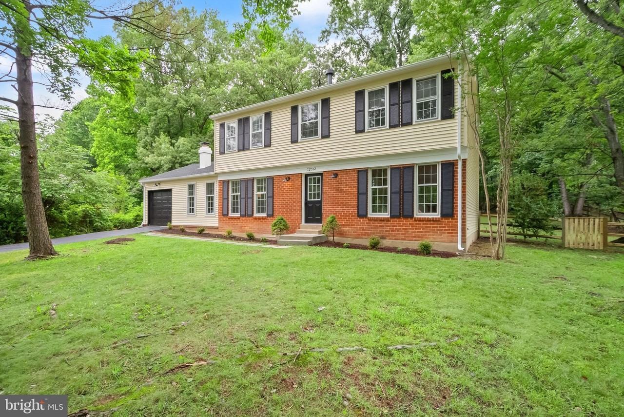 12312 Coleraine Ct - Photo 3 of 48
