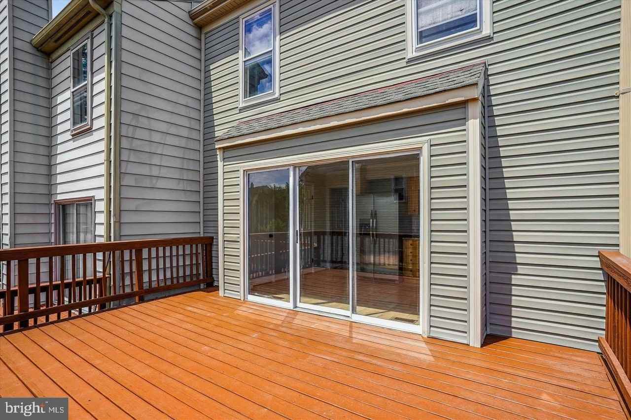 10491 Trinidad Ct - Photo 4 of 28