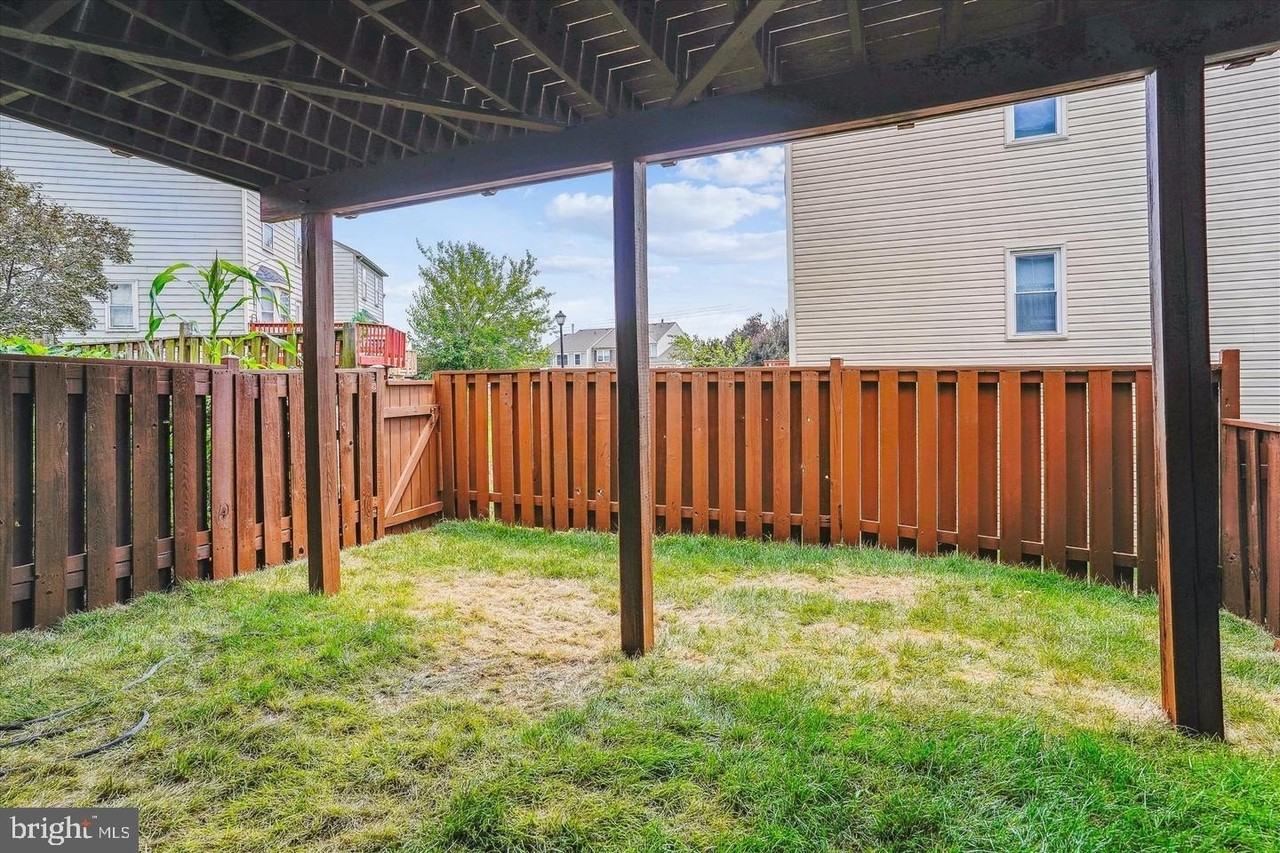 10491 Trinidad Ct - Photo 5 of 28