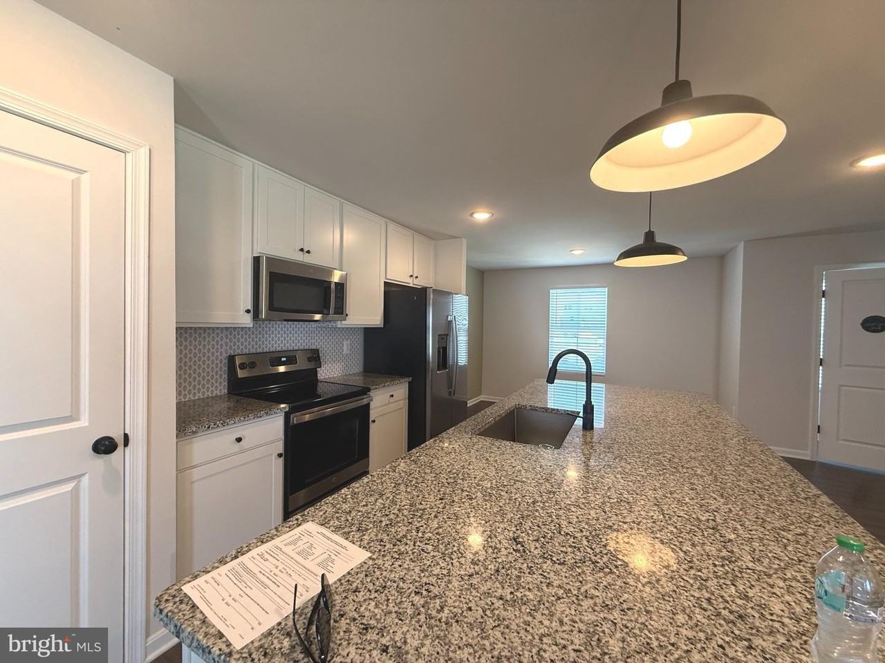 35 Thrower Rd - Photo 3 of 24