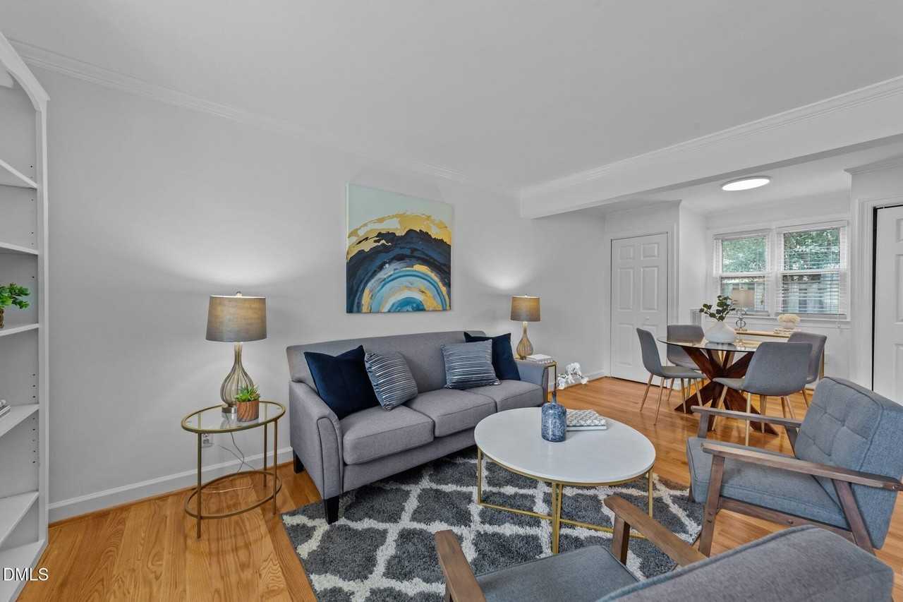 1103A Nichols Dr - Photo 3 of 45