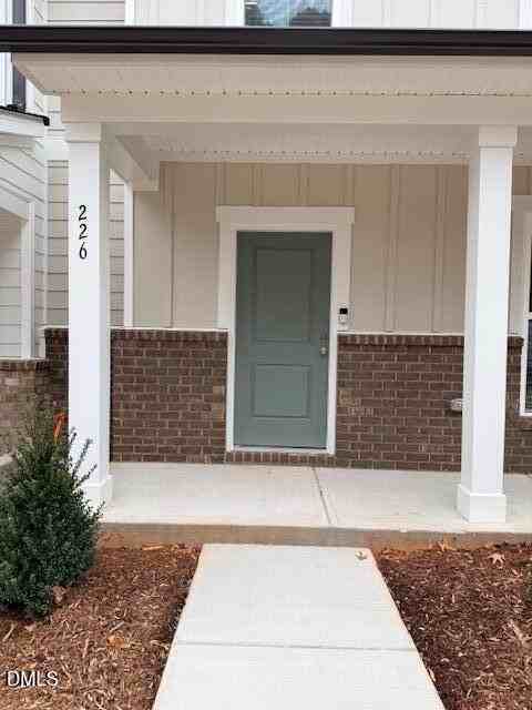 201 Broomside Ave - Photo 2 of 44
