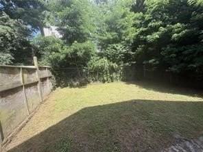 325 N Balph Ave - Photo 4 of 38
