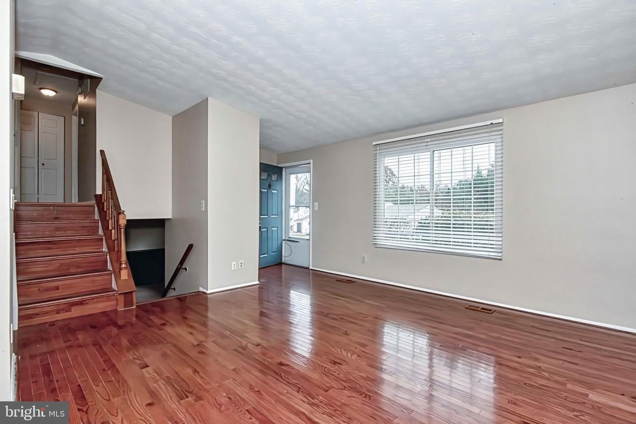 12828 Pinecrest Rd - Photo 3 of 46