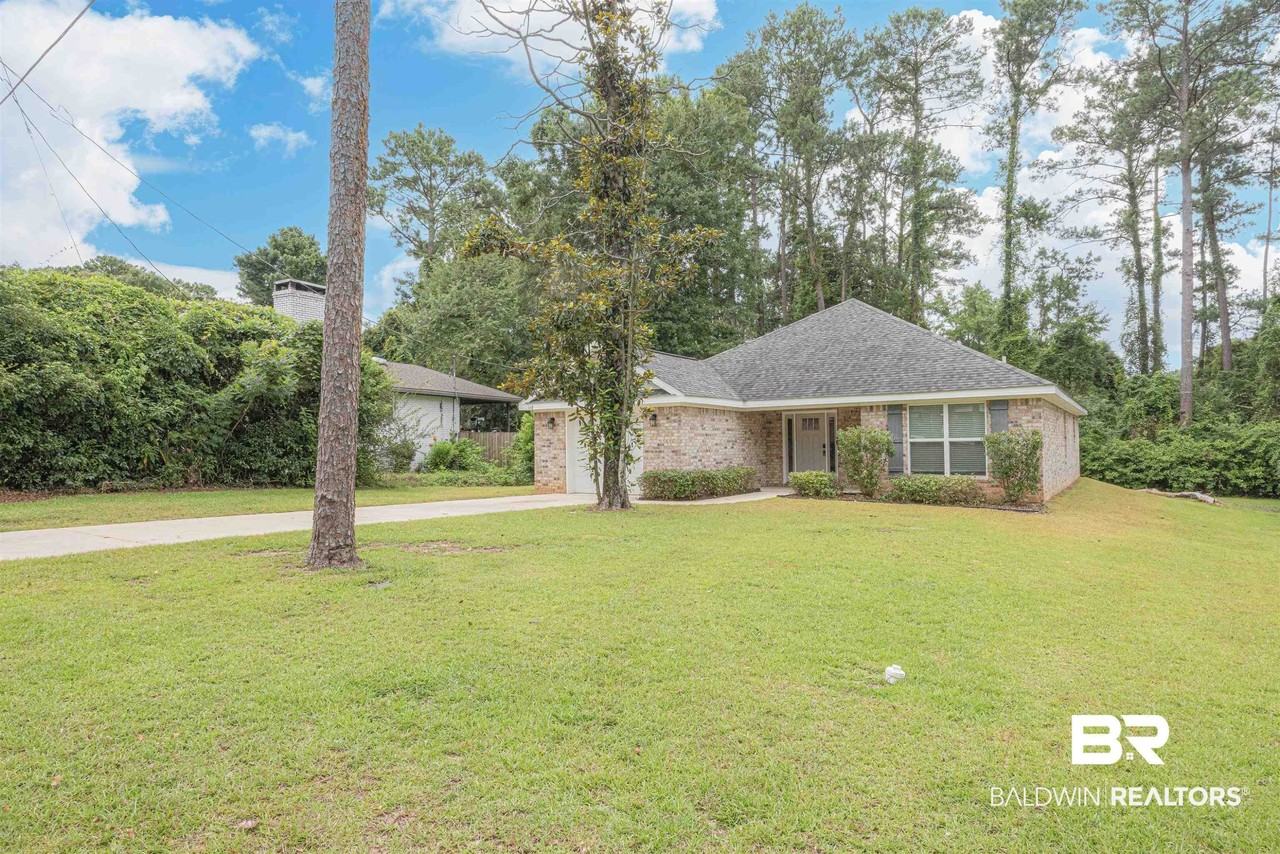 118 Michael Loop - Photo 2 of 22