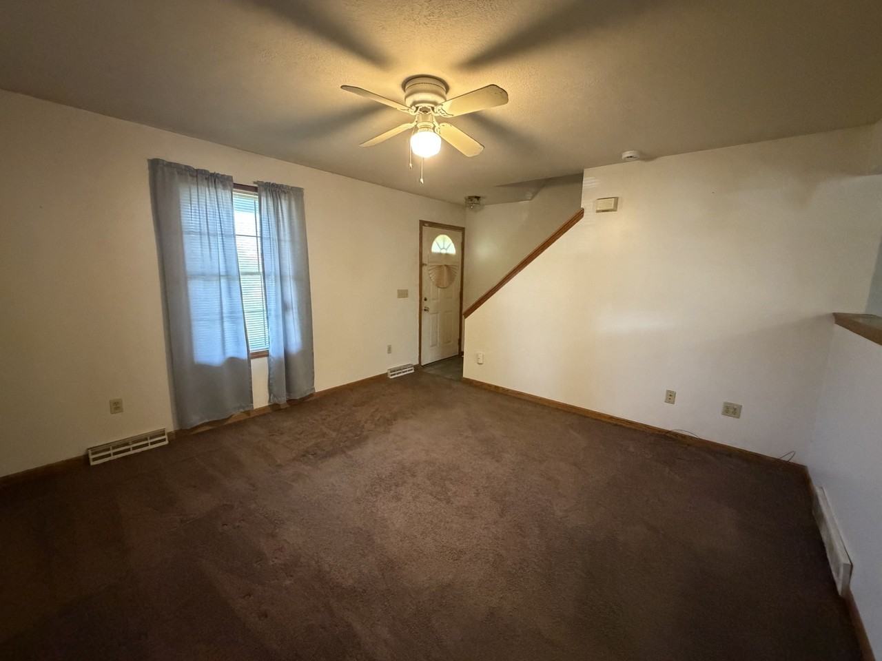 50 N Kimberly Ave #52 - Photo 4 of 10