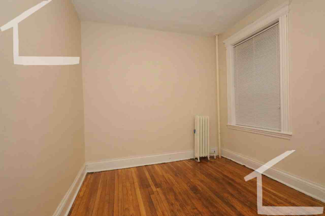 Glenville Ave. & Harvard Ave #3 - Photo 4 of 10