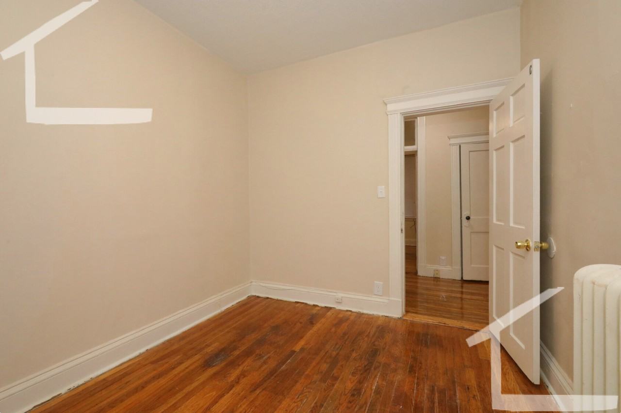 Glenville Ave. & Harvard Ave #3 - Photo 6 of 10