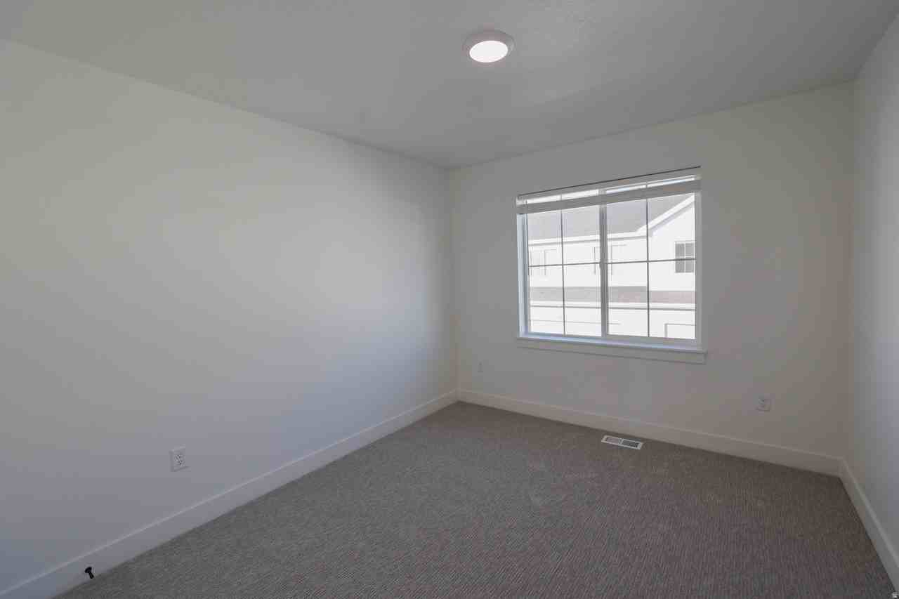 271 W 690 N #1 - Photo 7 of 11