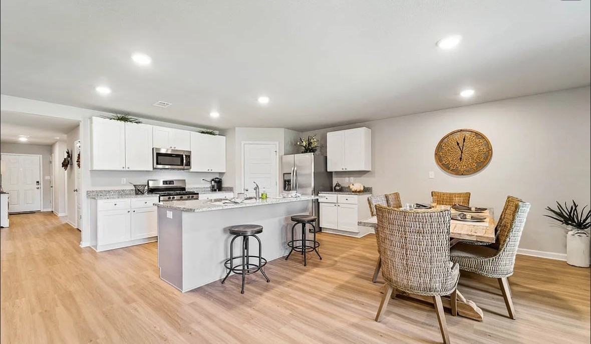 10652 Paget Dr E #1 - Photo 7 of 13