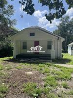 featured image of 578 S Oxford Ave