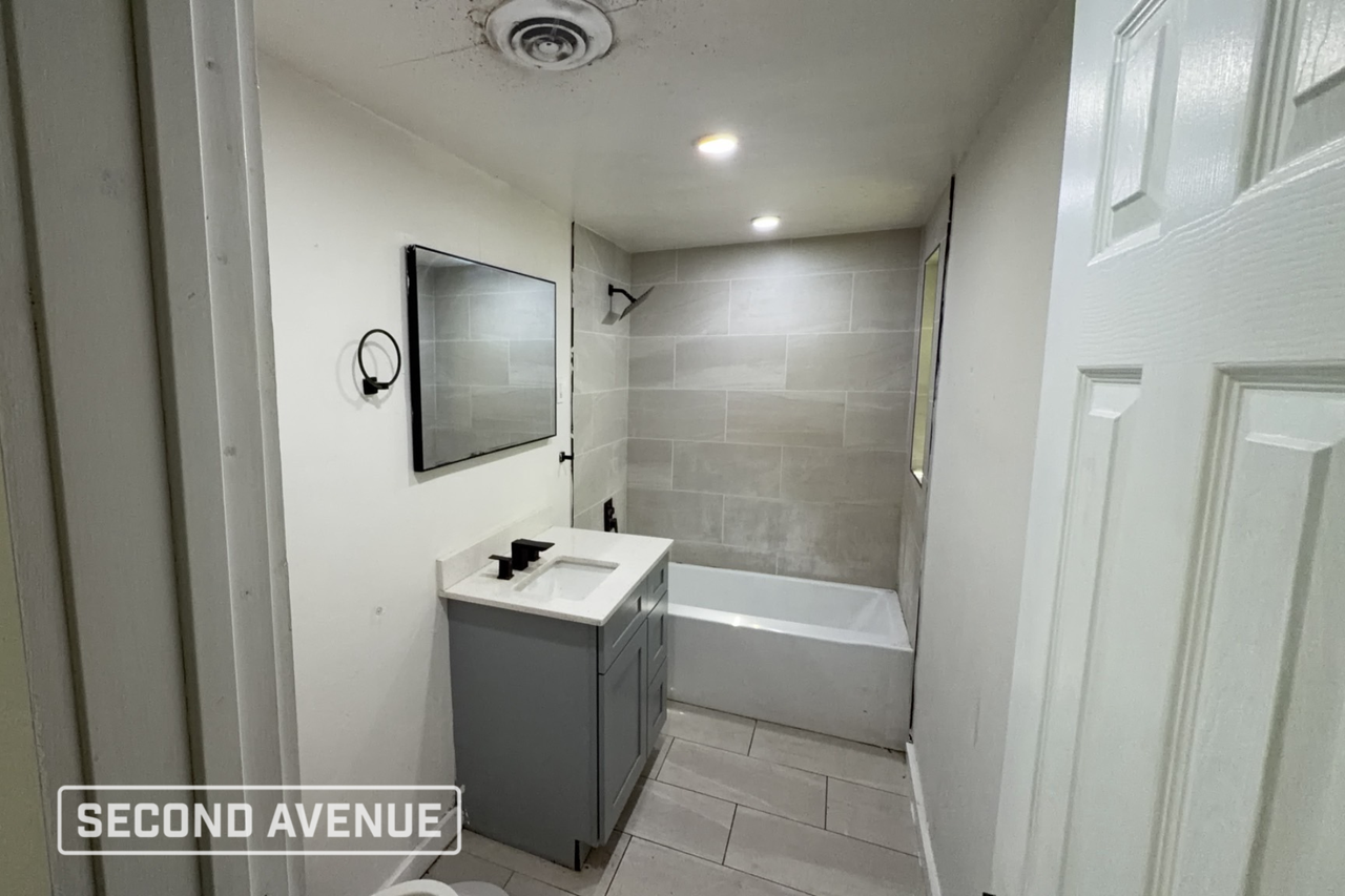 1112 Mallard Dr - Photo 7 of 10
