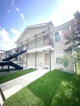 5177 Mount Shasta Dr #C - Photo 1 of 1
