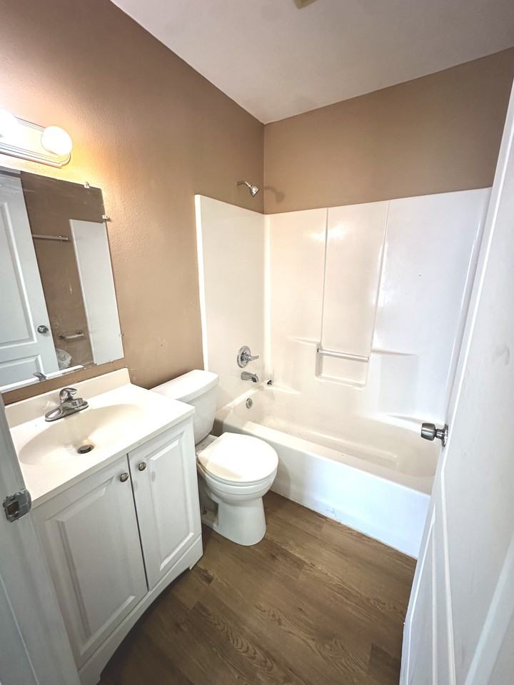 5177 Mount Shasta Dr #C - Photo 5 of 12