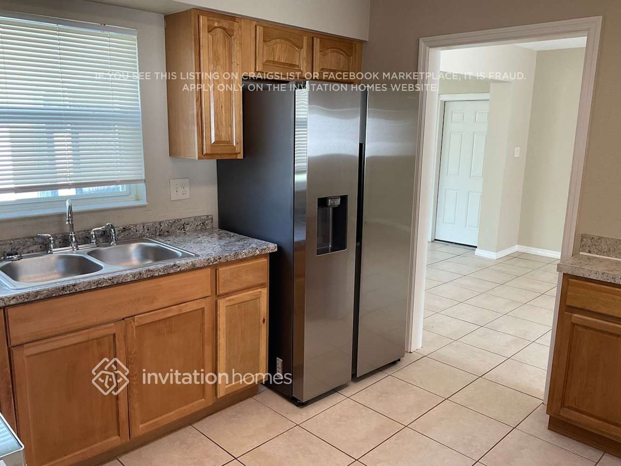 1063 Indian Rocks Rd S - Photo 4 of 15