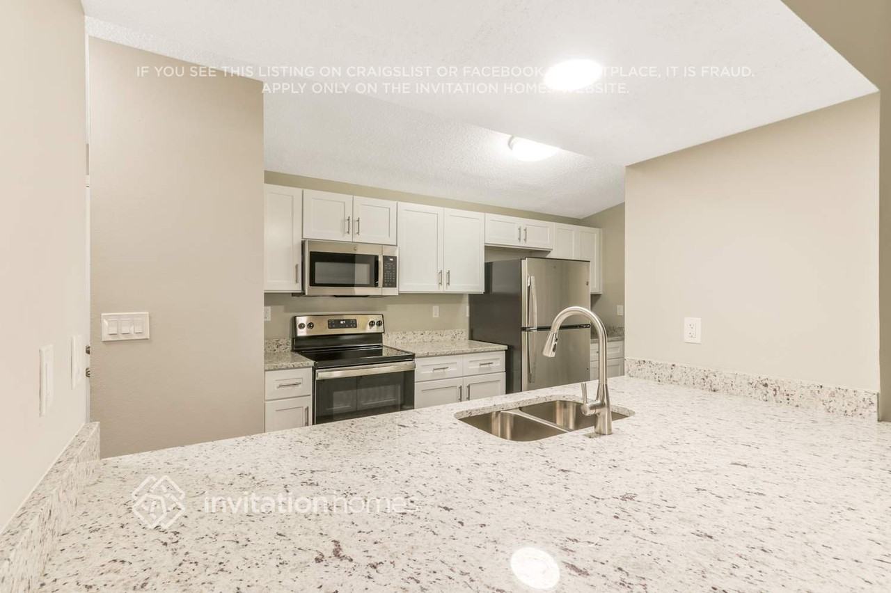 8032 Chickasaw Ln - Photo 6 of 22