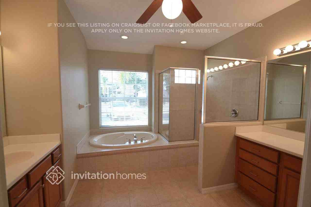 6418 Royal Tern Cir - Photo 7 of 10