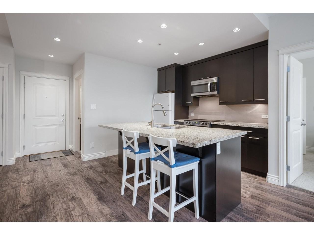 2970 King George Boulevard #324 - Photo 6 of 19
