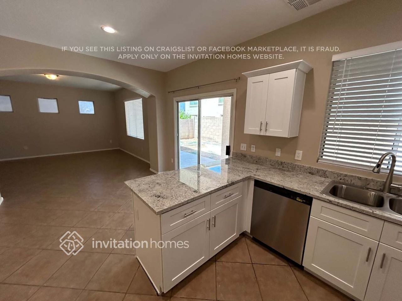 12170 W Yavapai Ln - Photo 5 of 21