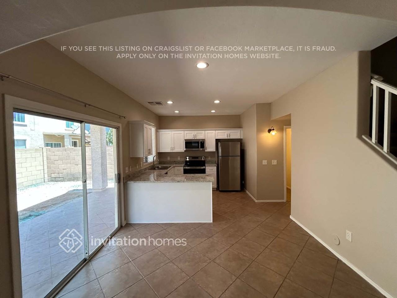 12170 W Yavapai Ln - Photo 6 of 21