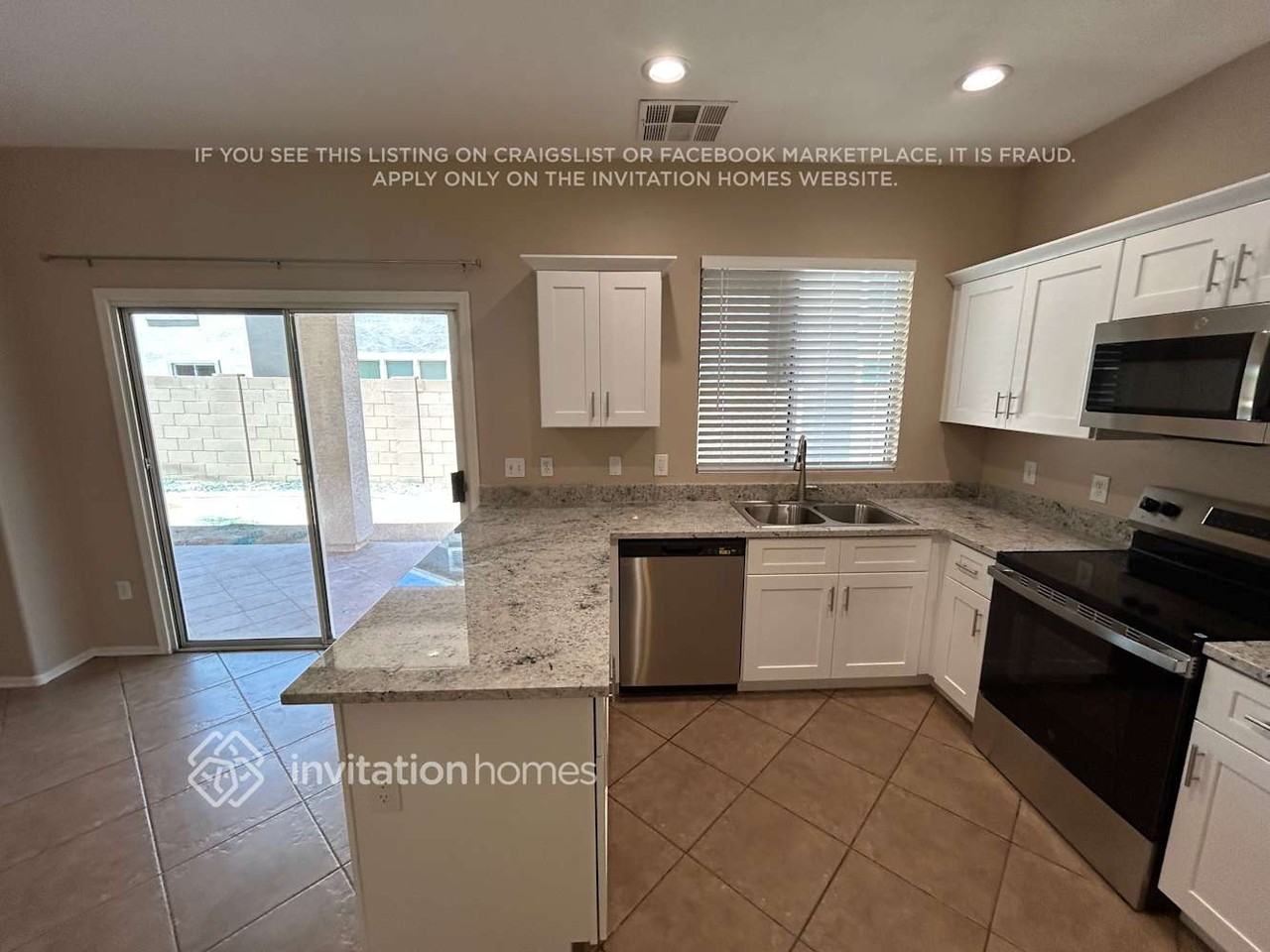 12170 W Yavapai Ln - Photo 7 of 21