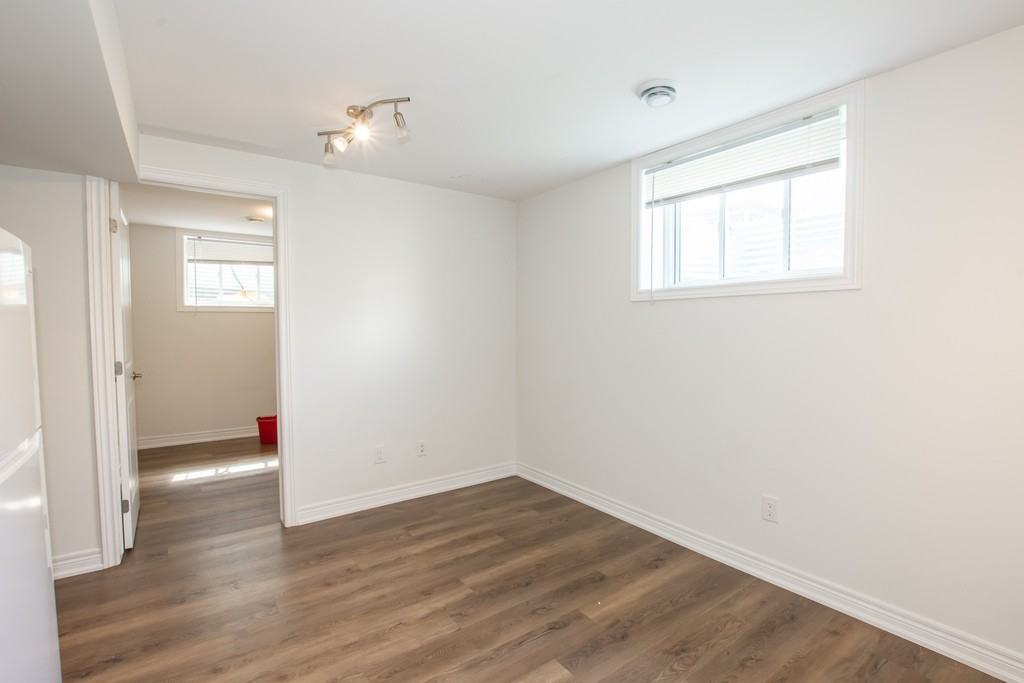 36 Viger Dr - Photo 7 of 11