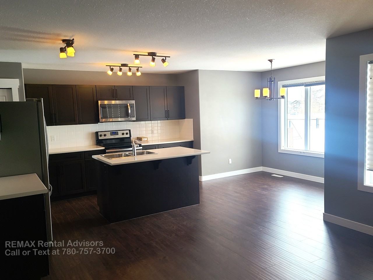 32 Place Sandalwood - Photo 3 of 15